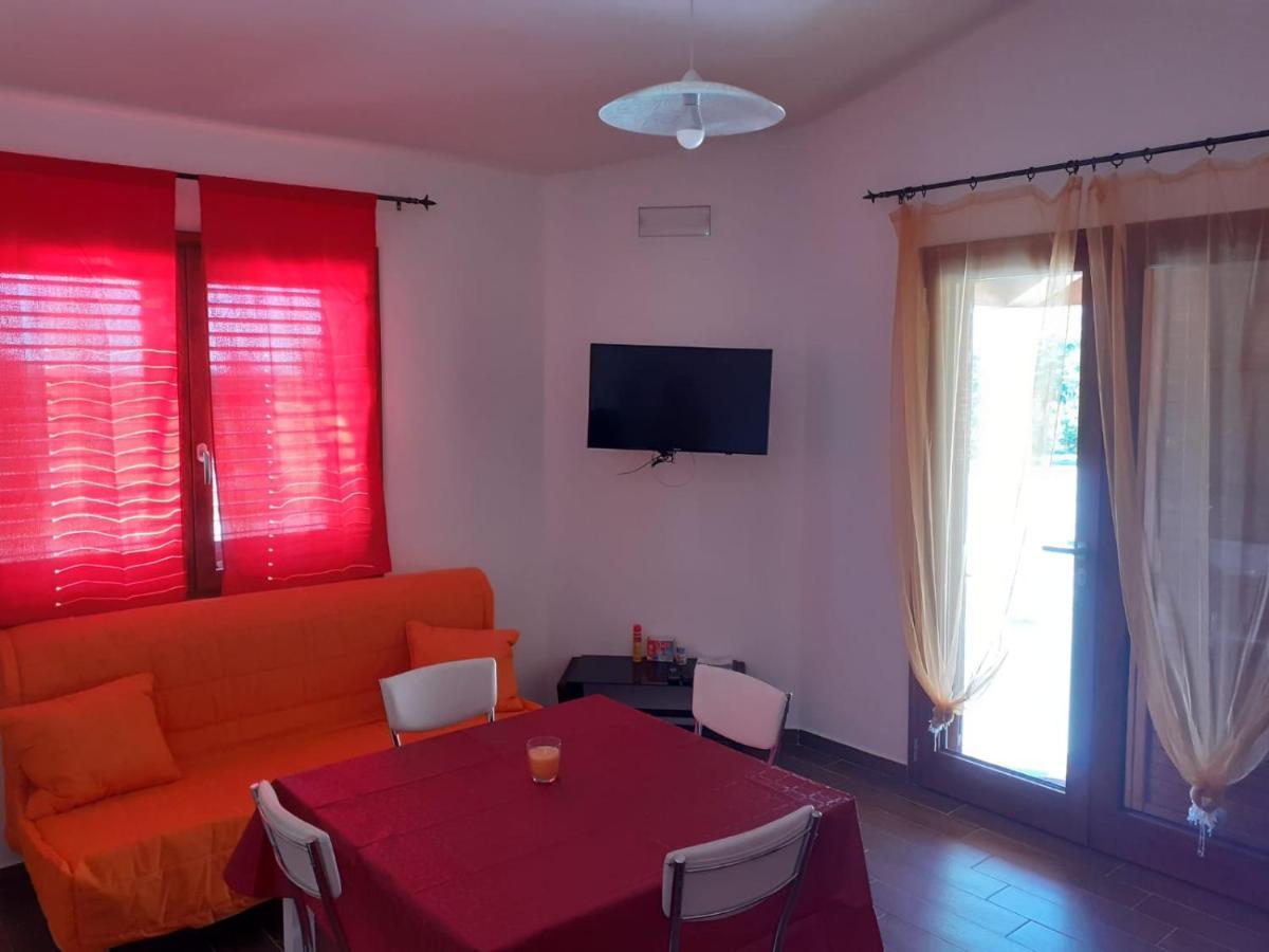 Apartmán Sos Appentos 3 - Indipendente 4/6 Posti Letto Siniscola Exteriér fotografie